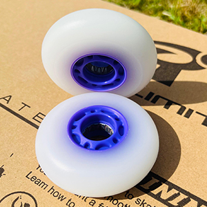 LED Light up Wheels - Pack of 8